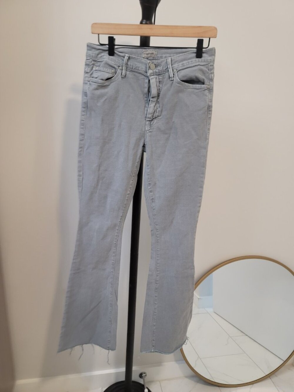 Mother Jeans Womens 28 The Weekender Fray Chalk It Up Flared Denim Wash USA